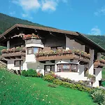 Nadine-5 By Interhome Апартаменти *